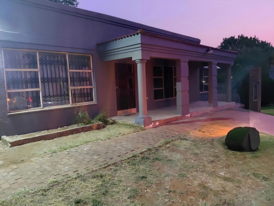 To Let 2 Bedroom Property for Rent in Vaalpark Free State